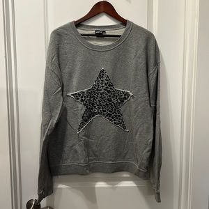 Cheetah Star Sweatshirt -Mono B